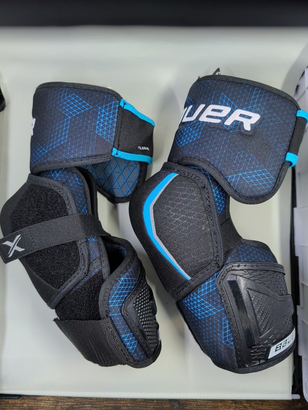 Bauer X Elbow Pads Ice Hockey Size SR Medium Senior Black Blue